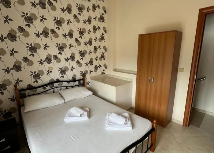 Penelope's Maisonette * سكالا بوتامياس