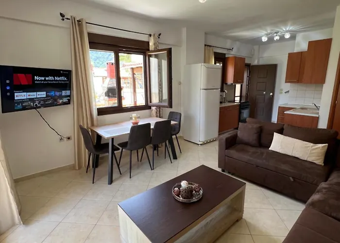 Penelope's Maisonette * سكالا بوتامياس